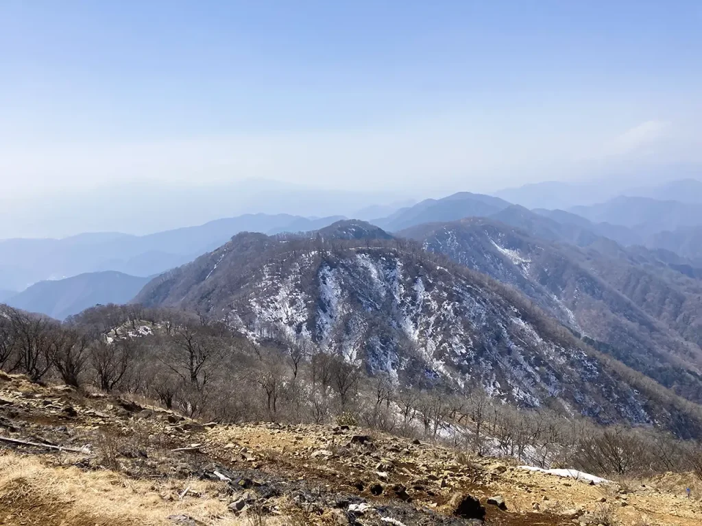丹沢の塔ノ岳からの眺望