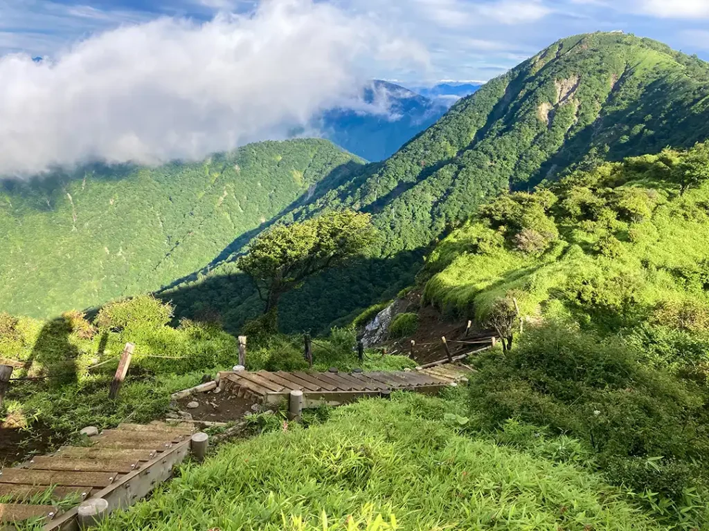 丹沢,鍋割山,塔ノ岳,丹沢山,蛭ヶ岳へ登山